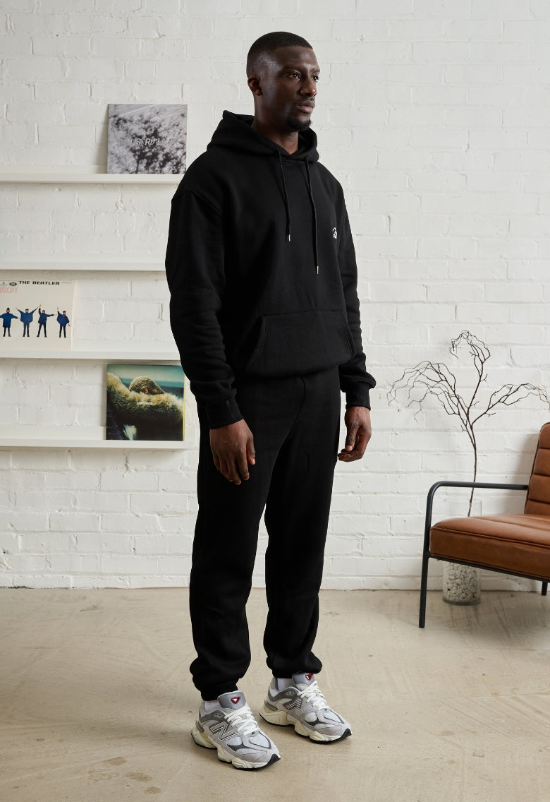 Curated Differently Set – AS (Black)